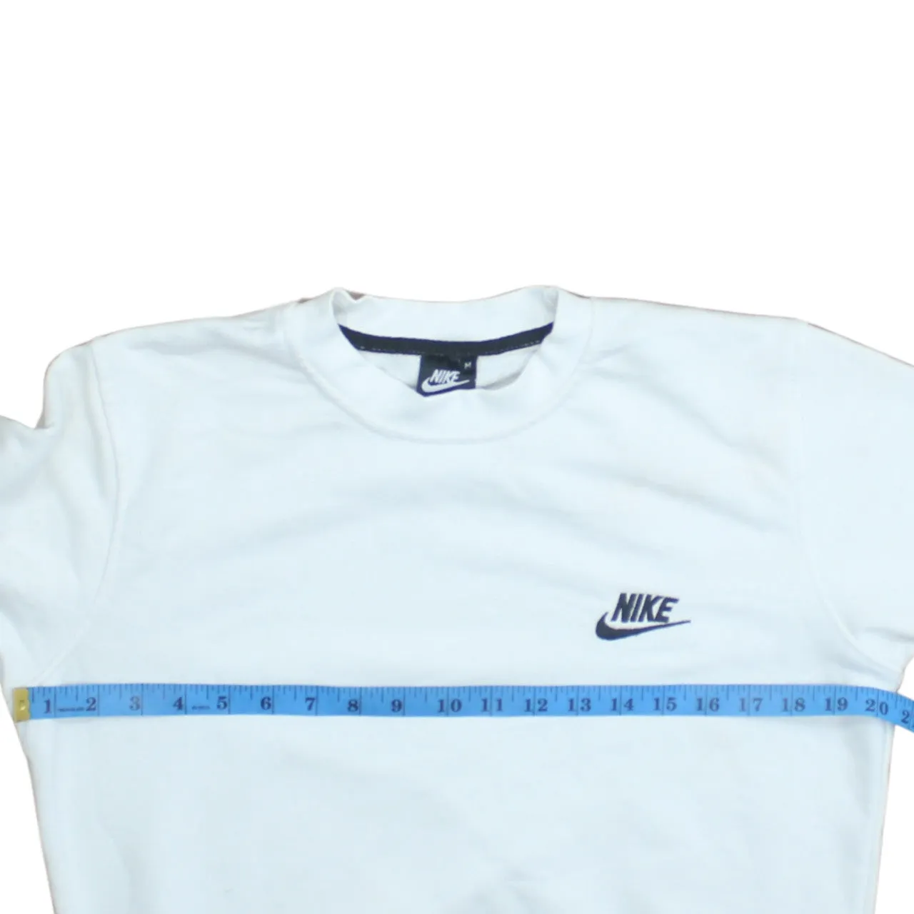 Nike 90's Swoosh Crew Neck Sweatshirt Medium White sold by Vintage Club product image thumbnail 5