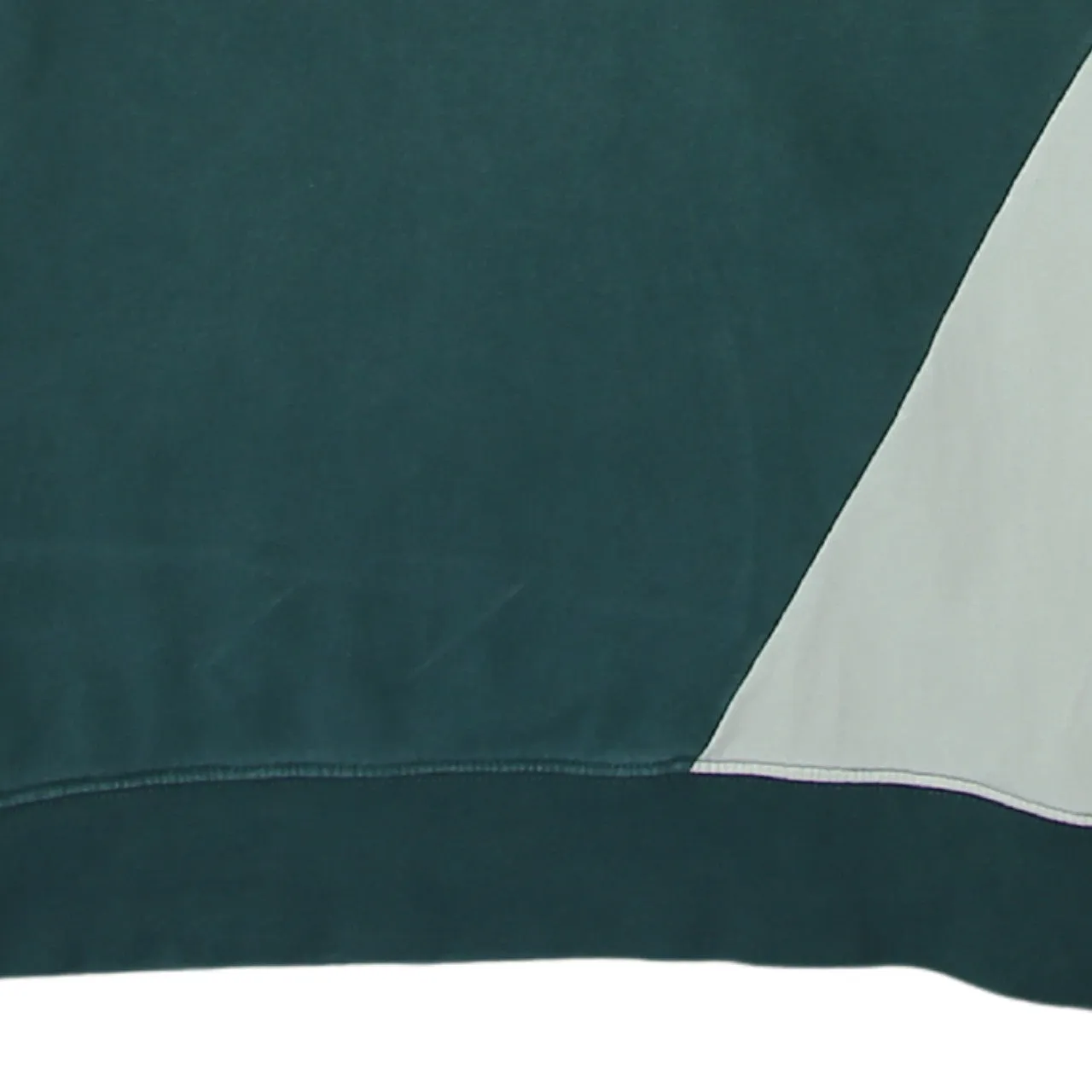 VANS 90's Lightweight Crew Neck Sweatshirt XLarge Green sold by Vintage Club product image thumbnail 4