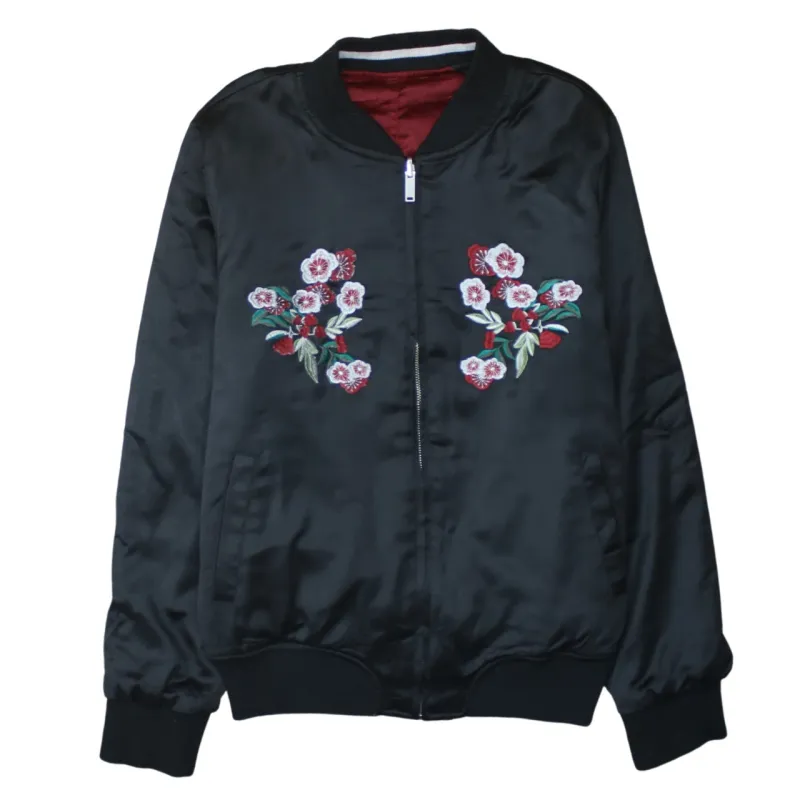 Retro 90's Lightweight Full Zip Up Windbreaker Small  Black sold by Vintage Club