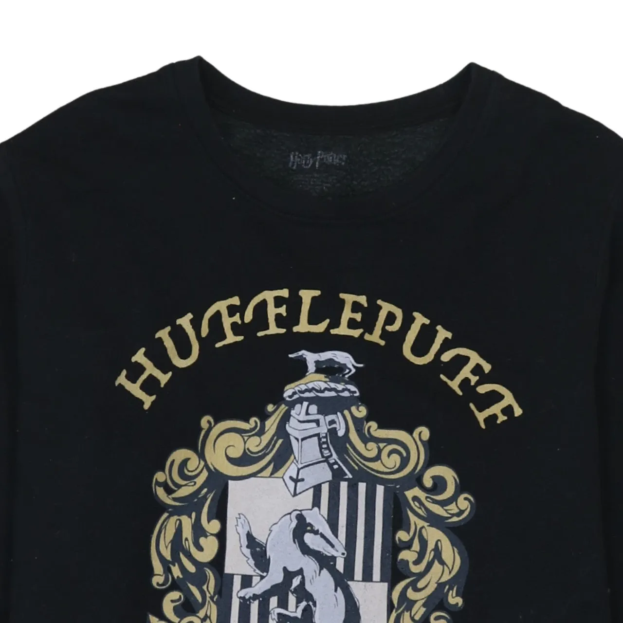 Harry Potter 90's Hufflepuff Crew Neck Sweatshirt Medium Black sold by Vintage Club product image thumbnail 3
