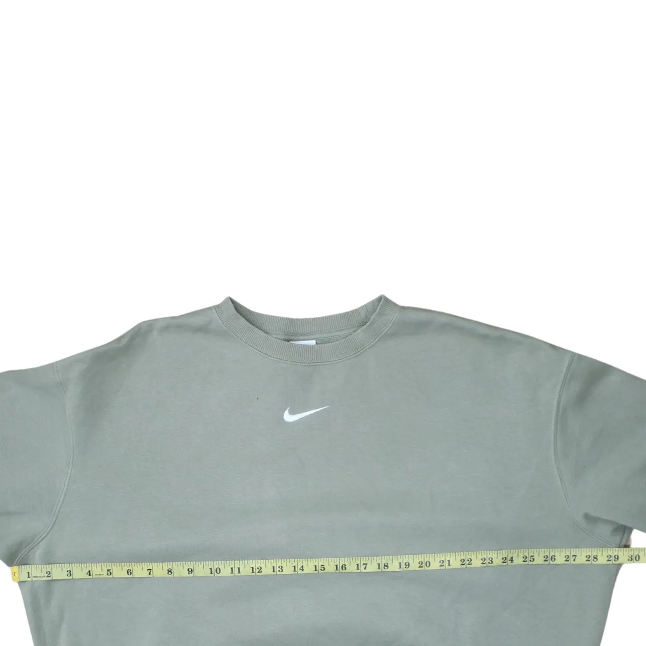 Nike 90's Center Middle Swoosh Crew Neck Sweatshirt Large Green sold by Vintage Club product image thumbnail 5