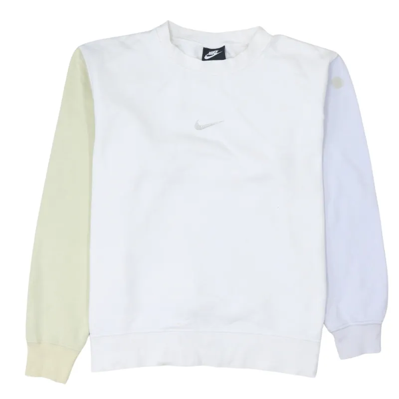 Nike 90's Center Middle Swoosh Crew Neck Sweatshirt Medium White sold by Vintage Club