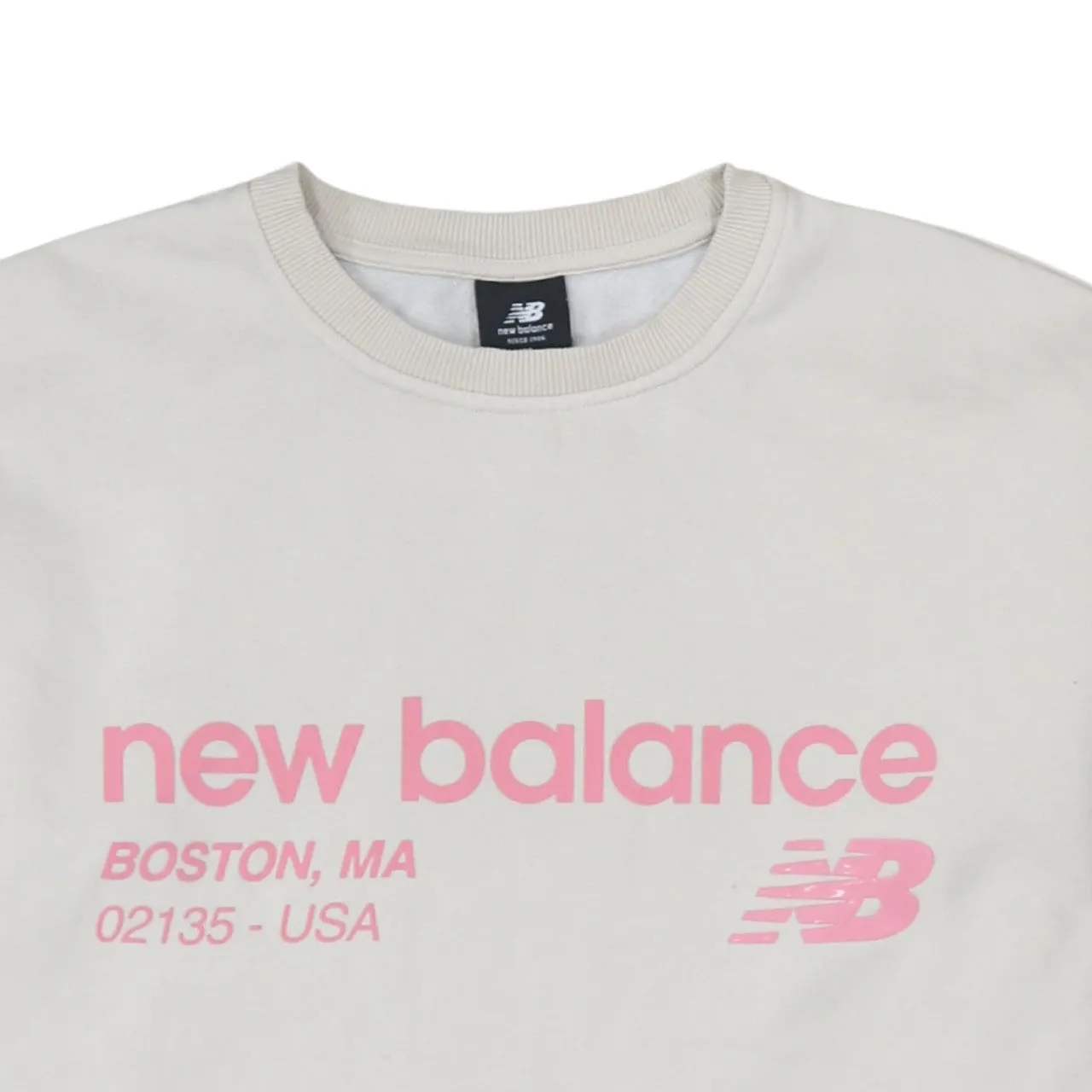 New Balance 90's Spellout Crew Neck Sweatshirt Medium Beige Cream sold by Vintage Club product image thumbnail 3