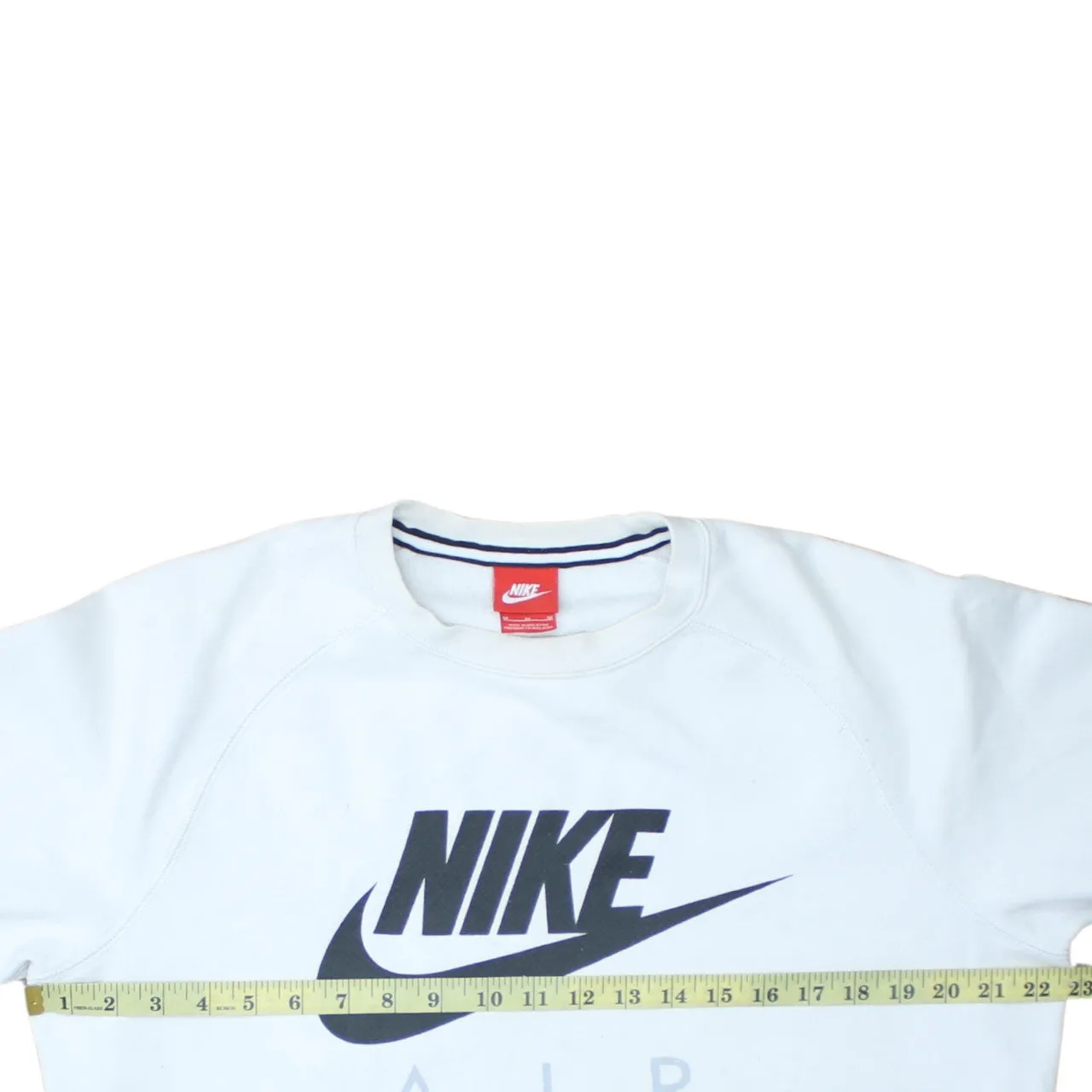 Nike 90's Center Middle Swoosh Crew Neck Sweatshirt Medium White sold by Vintage Club product image thumbnail 5