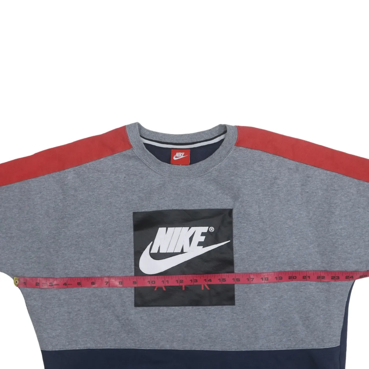 Nike 90's Center Middle Swoosh Crew Neck Sweatshirt Large Grey sold by Vintage Club product image thumbnail 5