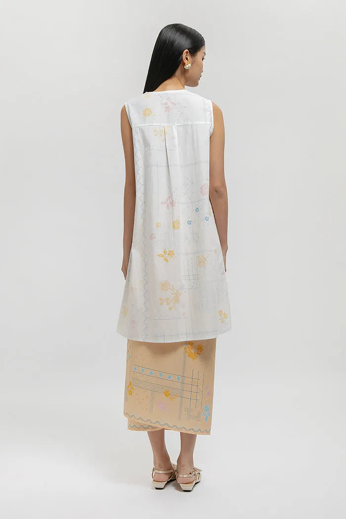 Sasmita Rekah Putih sold by Cotton Ink product image thumbnail 4