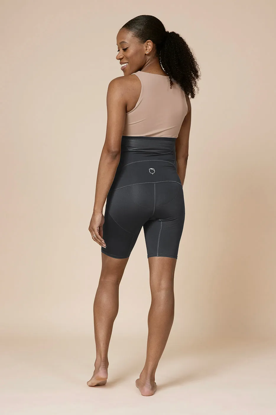 PREGNANCY SUPPORT SHORTS - KNEE sold by Everform Therapywear product image thumbnail 4