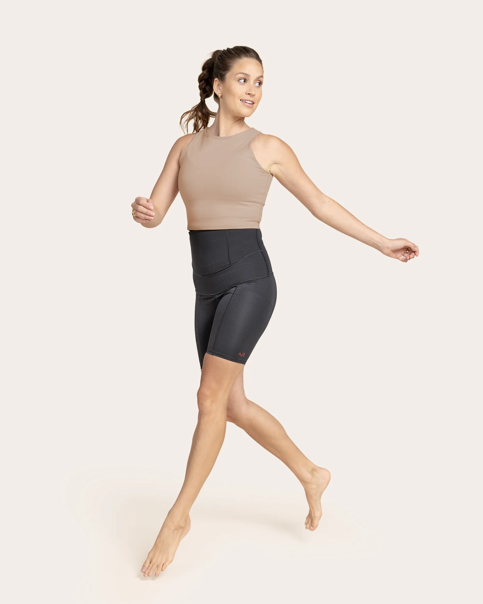 POSTPARTUM RECOVERY SHORT - 8 INCH sold by Everform Therapywear product image thumbnail 3