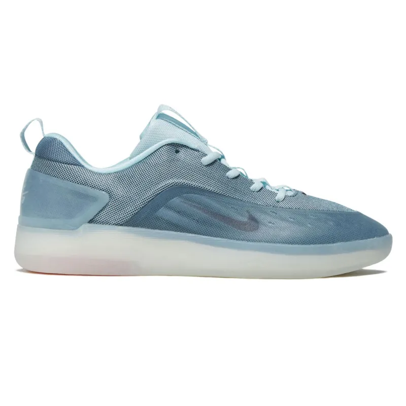Nike SB Zoom Nyjah 4 Shoes - Glacier Blue/Black/Smokey Blue/Sail made by Nike