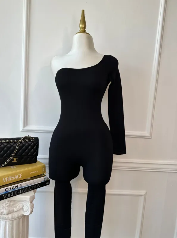 Mirame Jumpsuit sold by Valemi Boutique