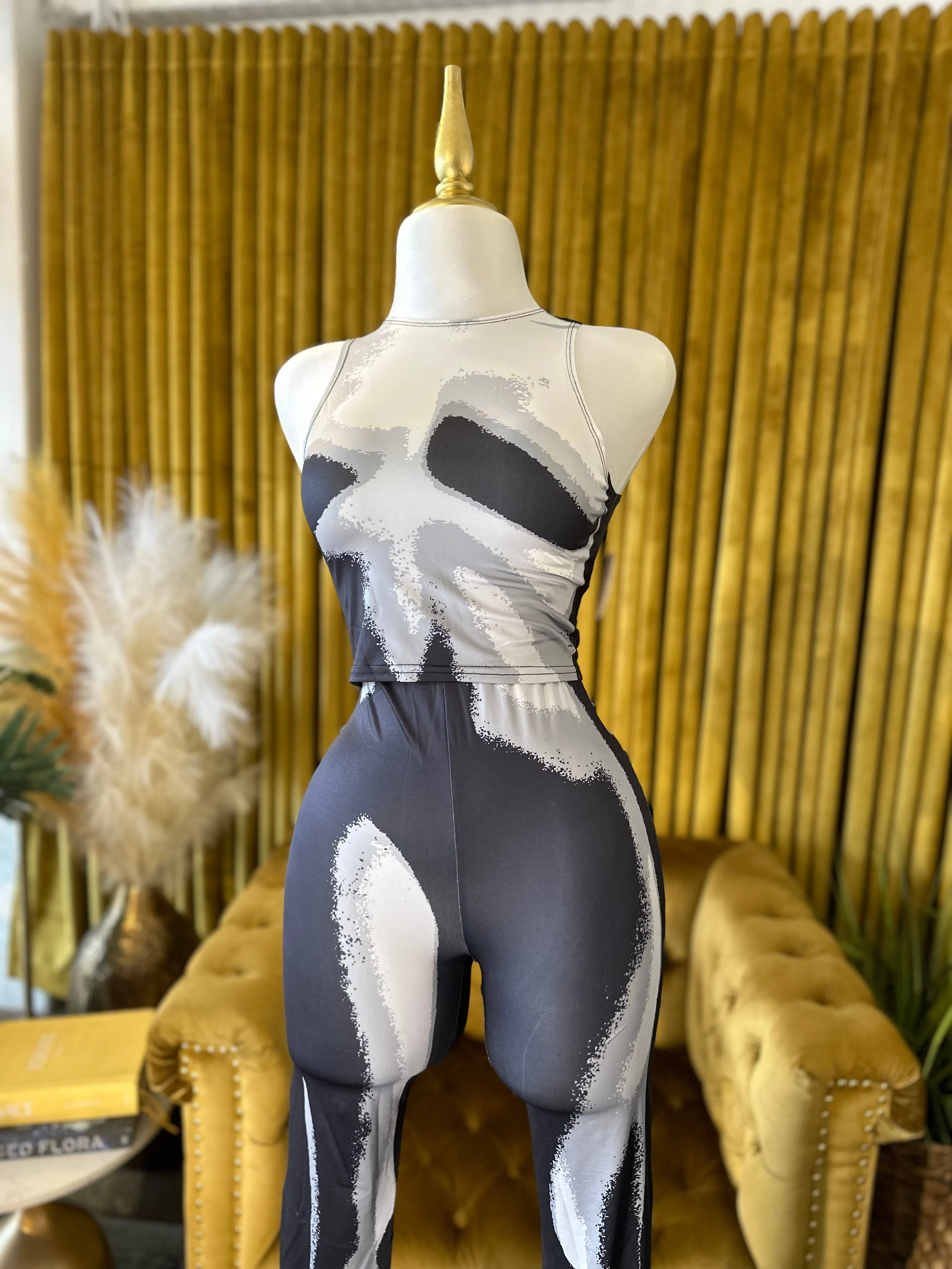 Cuerpada Set sold by Valemi Boutique product image thumbnail 2