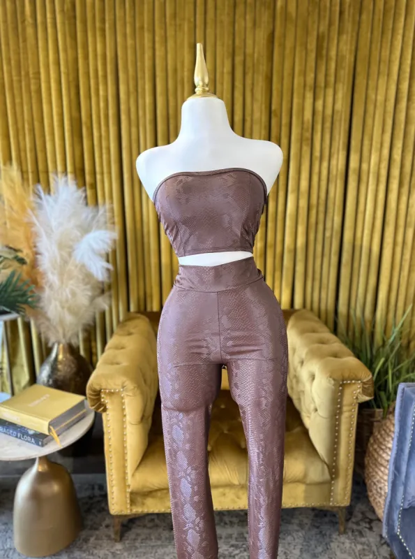 Venenosa Set made by Valemi Boutique