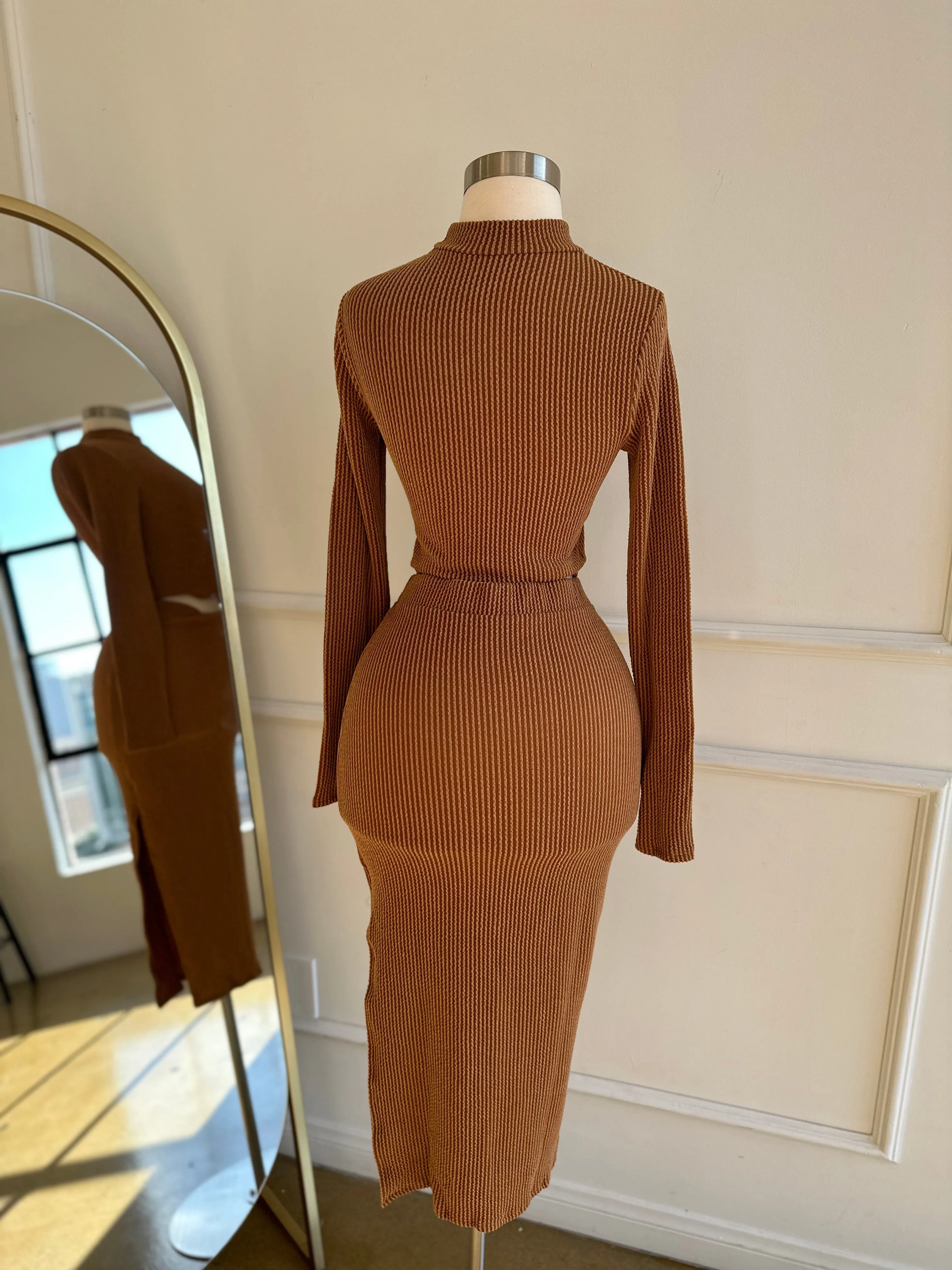 Bella Set - Antique sold by Valemi Boutique product image thumbnail 3