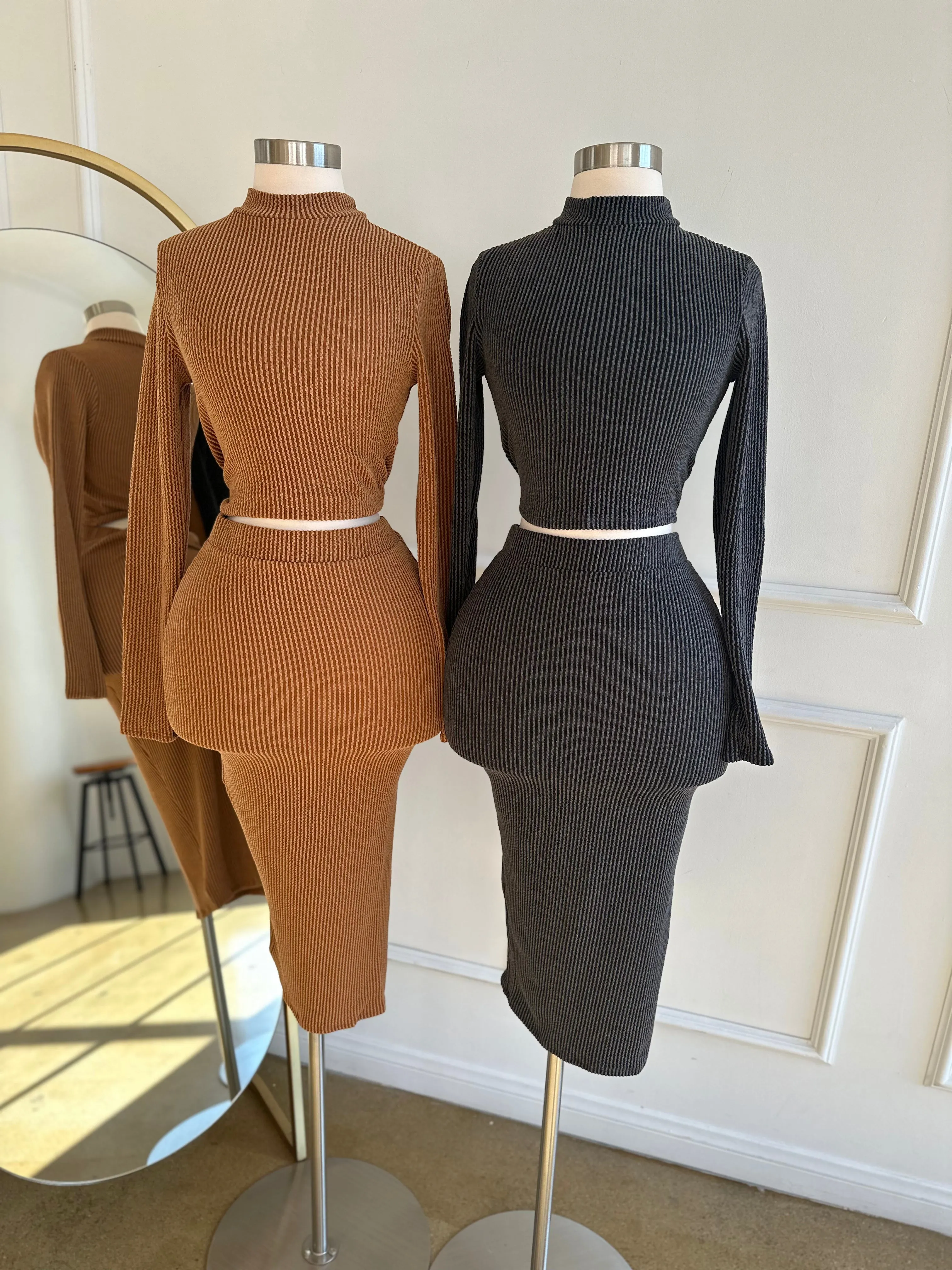 Bella Set - Antique sold by Valemi Boutique product image thumbnail 4