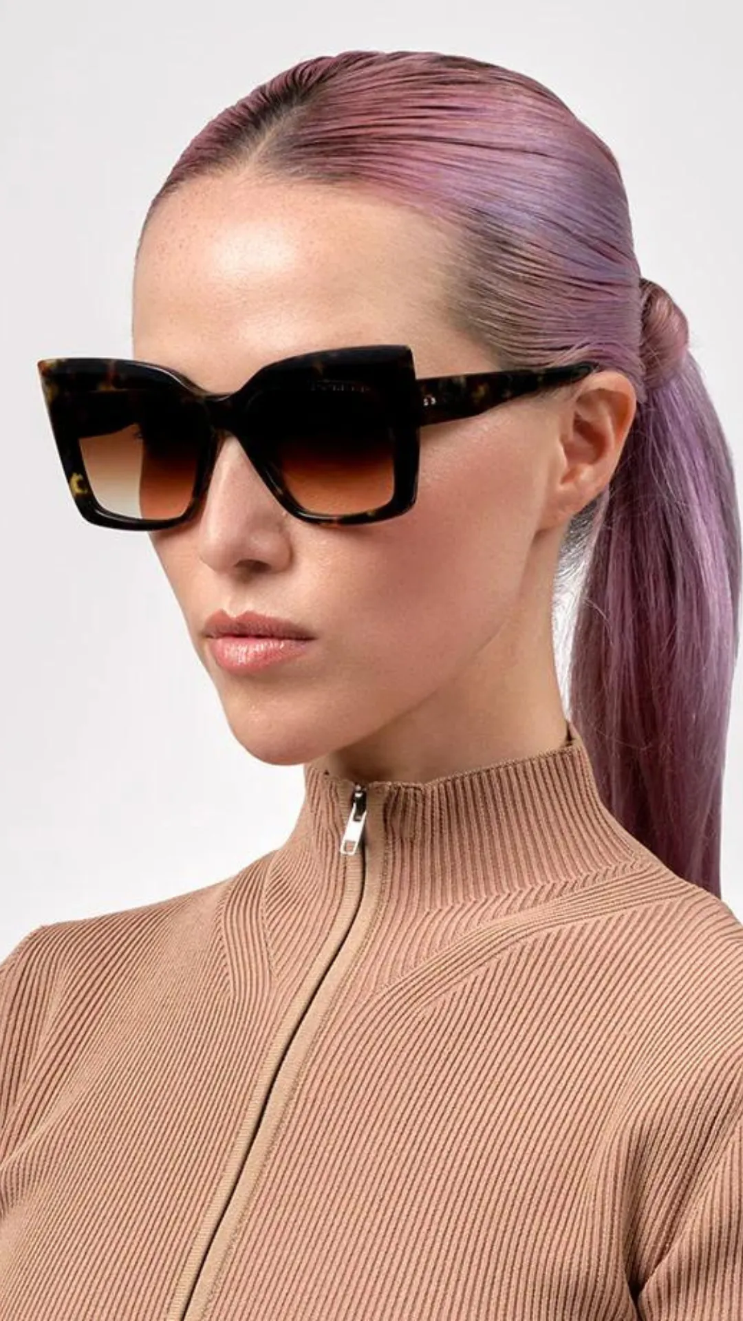 Telemaker sold by Isola Rancho Santa Fe product image thumbnail 2