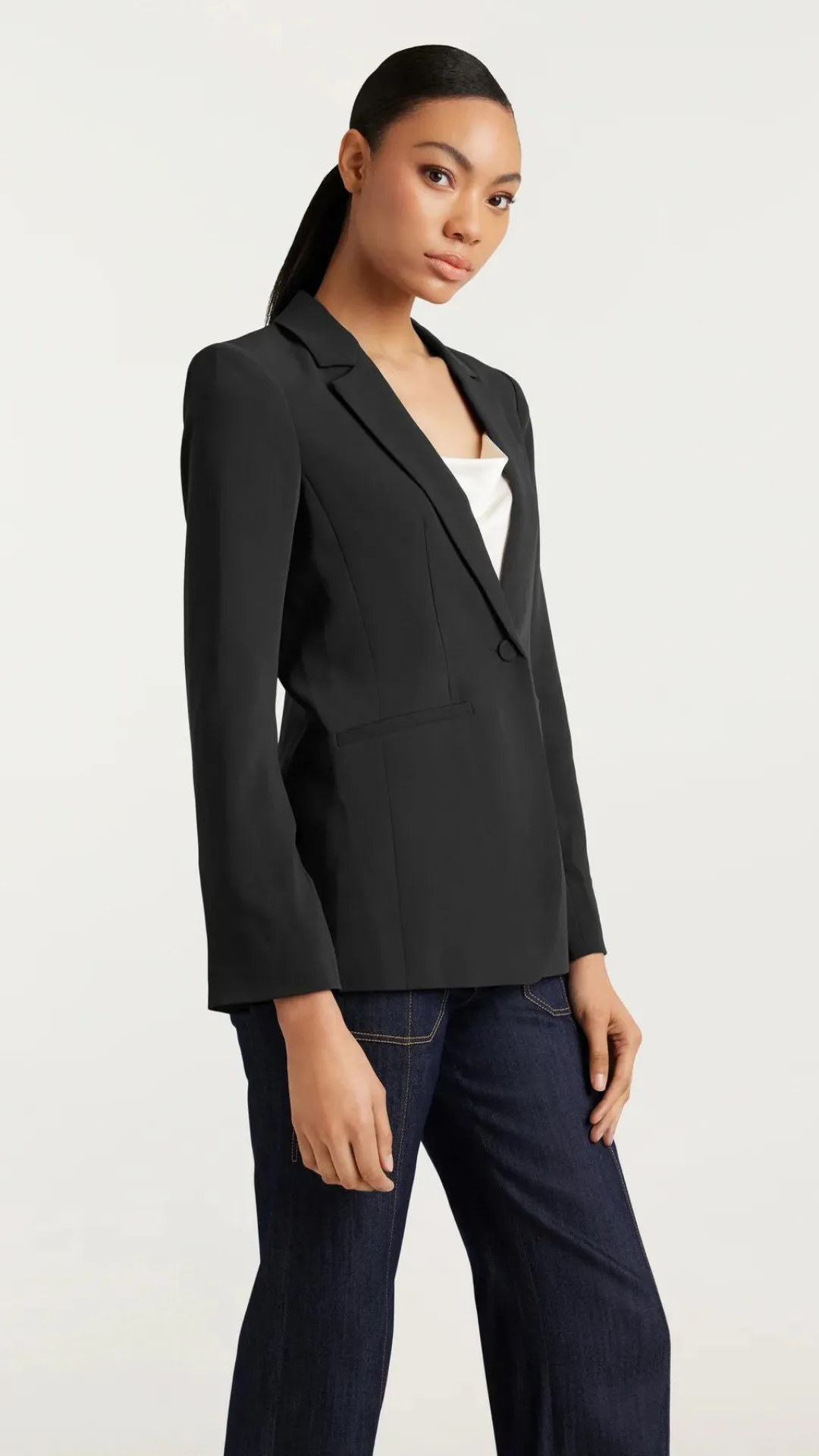 Karlie Blazer sold by Isola Rancho Santa Fe product image thumbnail 2