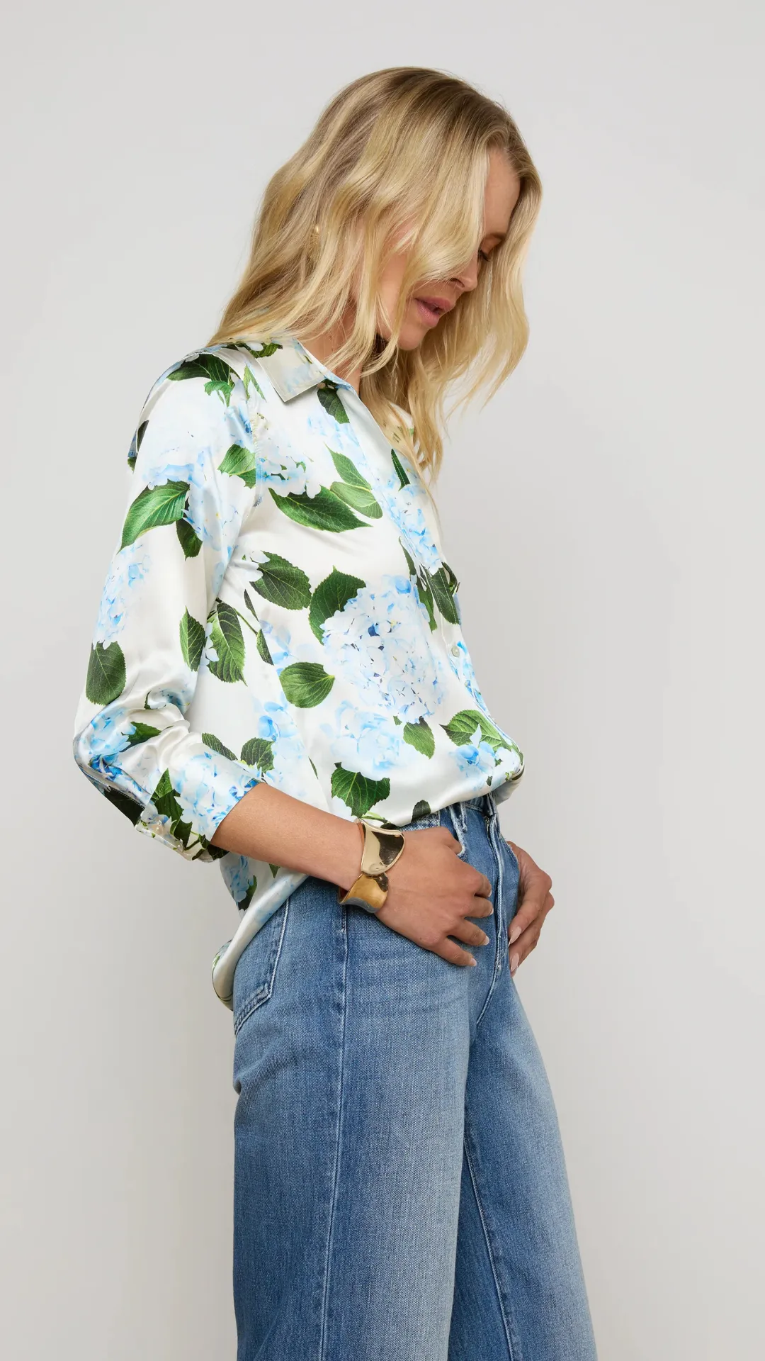 Dani 3/4 Sleeve Top Hydrangea sold by Isola Rancho Santa Fe product image thumbnail 4