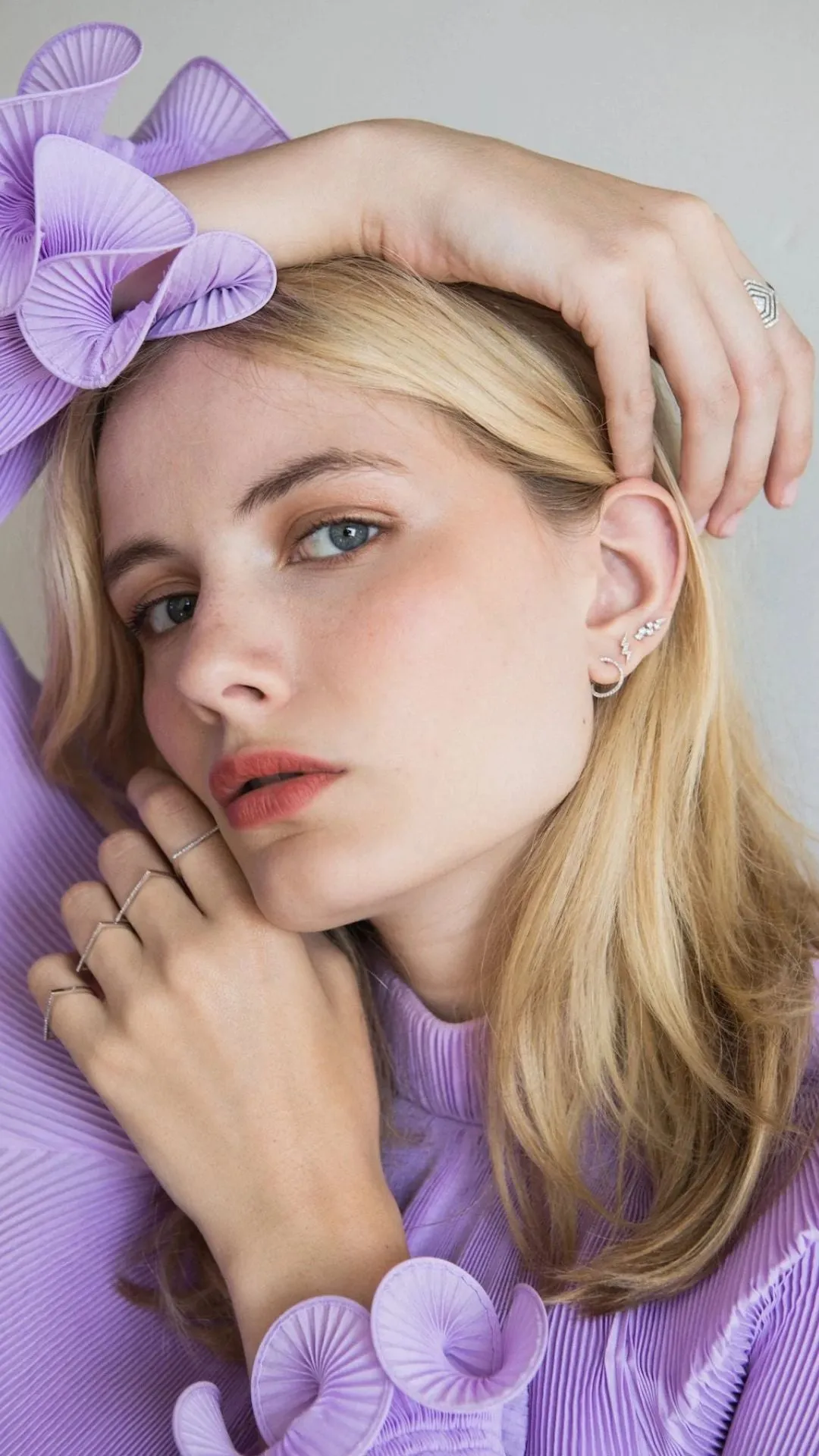 Thin Diamond Bar Stack Ring sold by Isola Rancho Santa Fe product image thumbnail 3