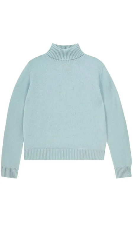 Light Roll Collar sold by Isola Rancho Santa Fe