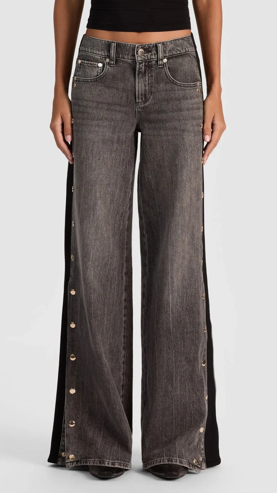Amazing Snap Jean sold by Isola Rancho Santa Fe product image thumbnail 3