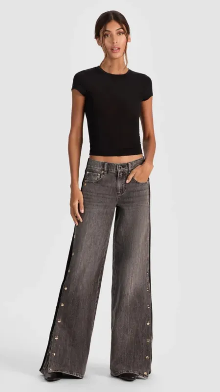 Amazing Snap Jean sold by Isola Rancho Santa Fe