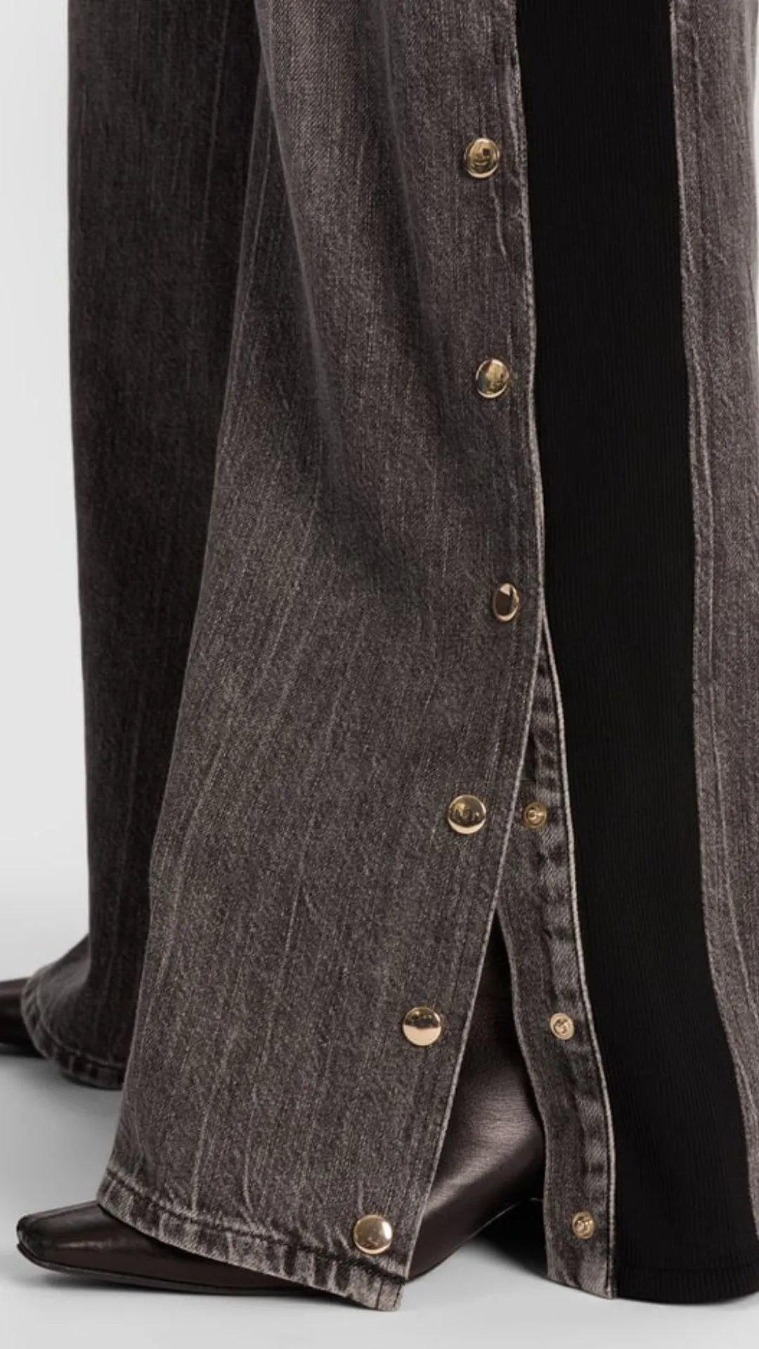 Amazing Snap Jean sold by Isola Rancho Santa Fe product image thumbnail 4