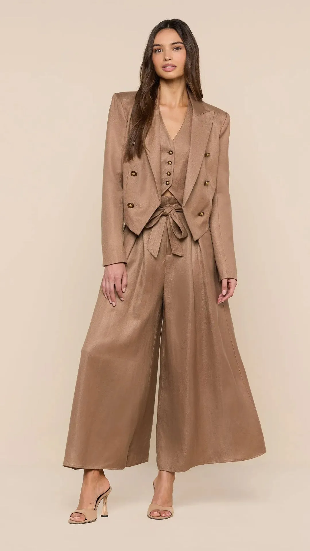 Lila Linen-Blend Blazer Barley sold by Isola Rancho Santa Fe product image thumbnail 4