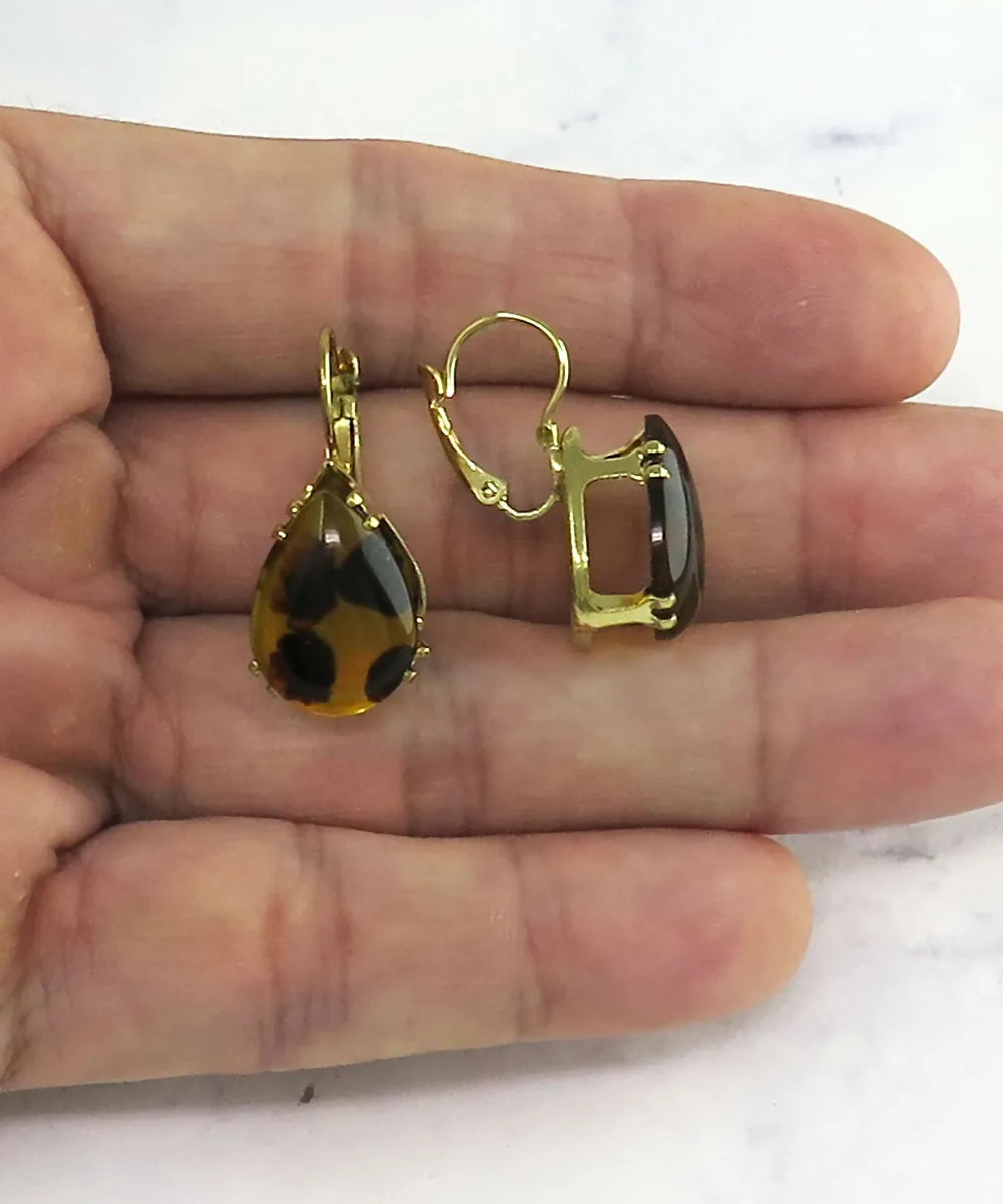 Gold Tortoise Shell Teardrop Earrings sold by Roxie’s Picks product image thumbnail 2