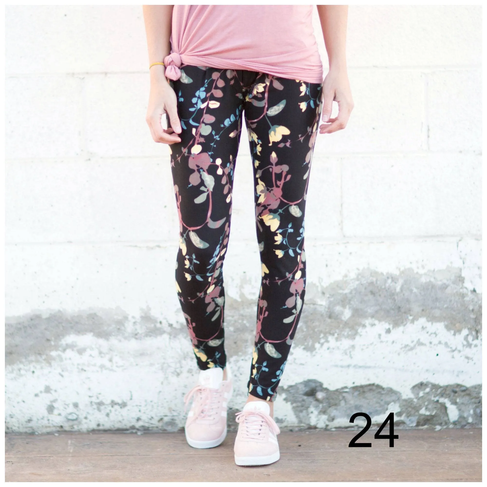 Ultra Soft Print Leggings (New Mix) sold by Roxie’s Picks product image thumbnail 4