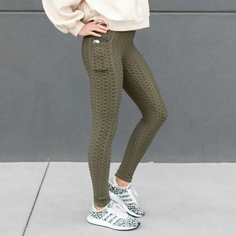 Cellulite Hiding Leggings w/Pockets | New Mix sold by Roxie’s Picks