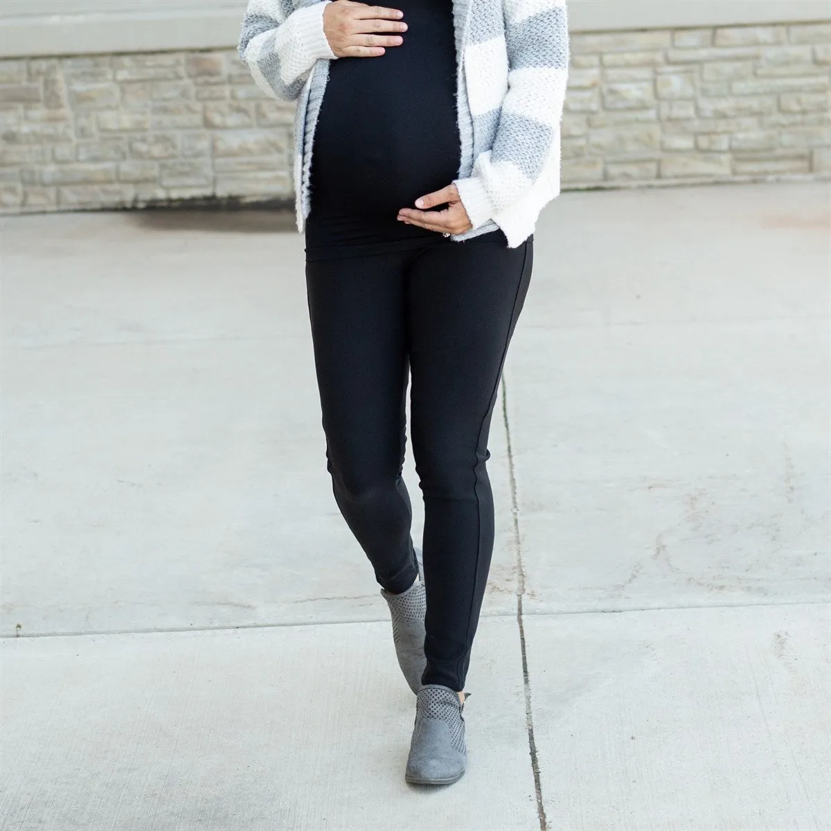 Twill Maternity Stretchy Jeggings sold by Roxie’s Picks product image thumbnail 4