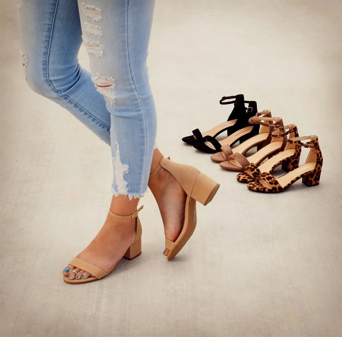 Favorite All Occasion Heel sold by Roxie’s Picks product image thumbnail 4