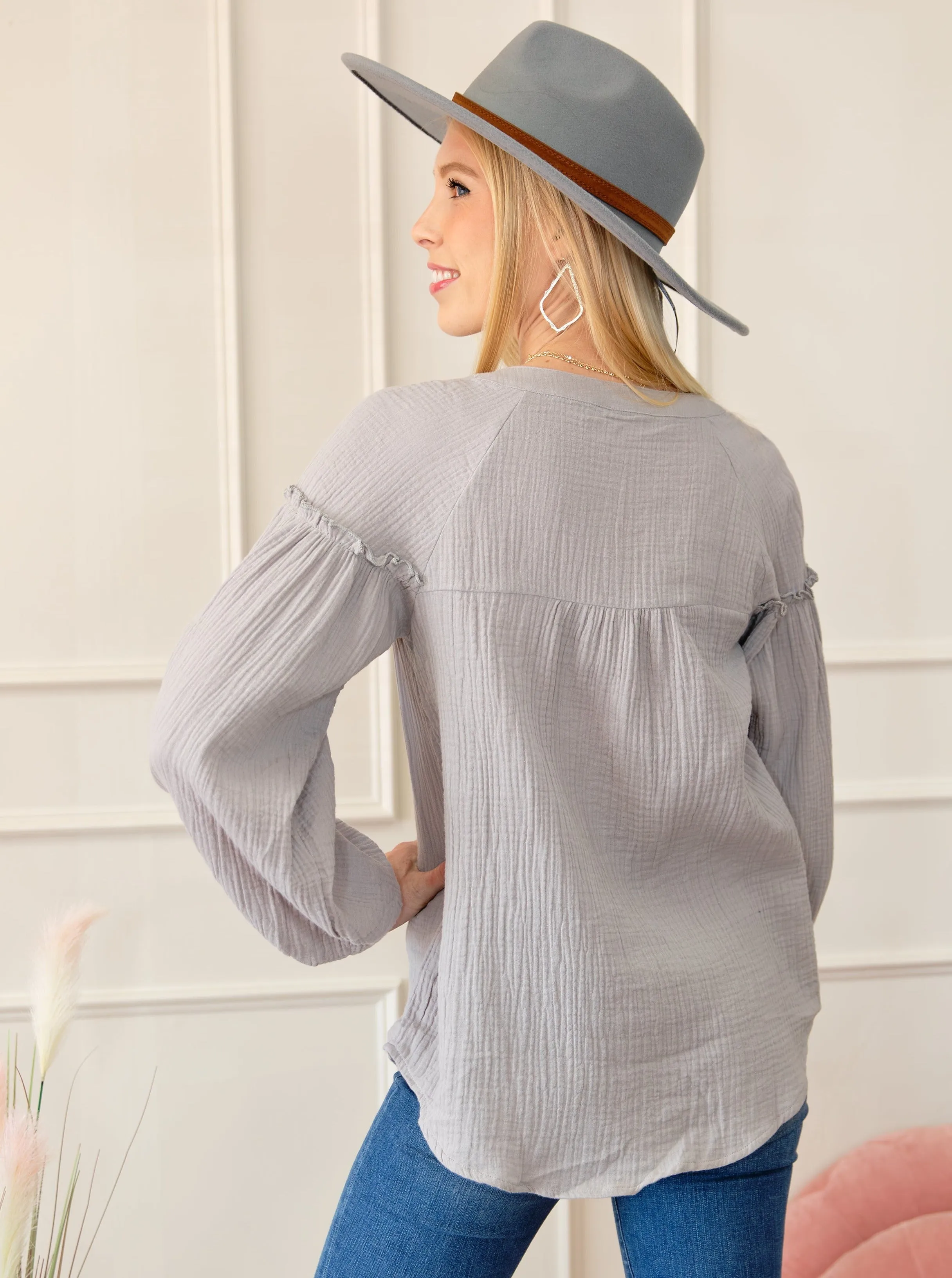 Balloon Sleeve Crinkled Top sold by Roxie’s Picks product image thumbnail 2