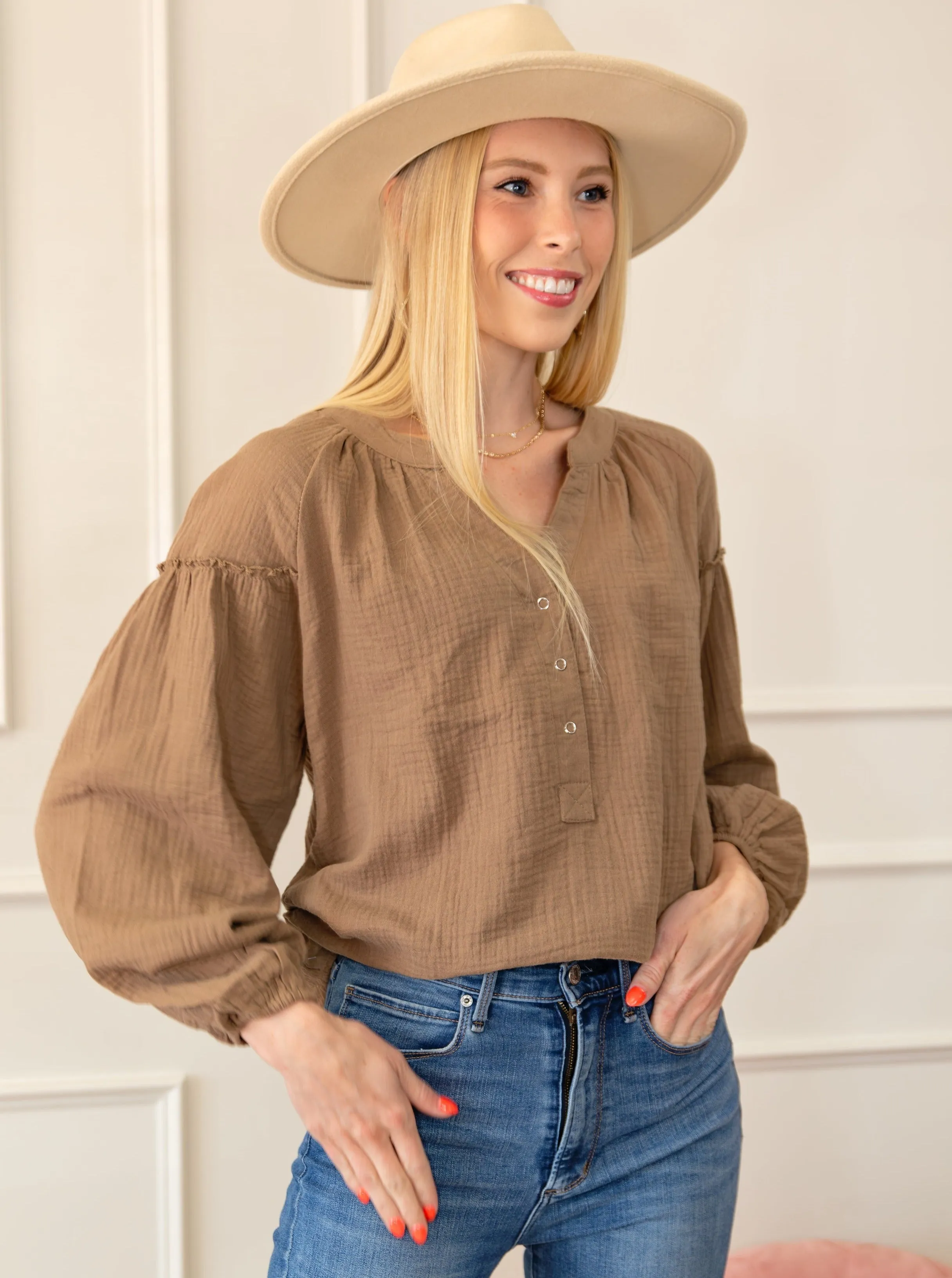 Balloon Sleeve Crinkled Top sold by Roxie’s Picks product image thumbnail 5