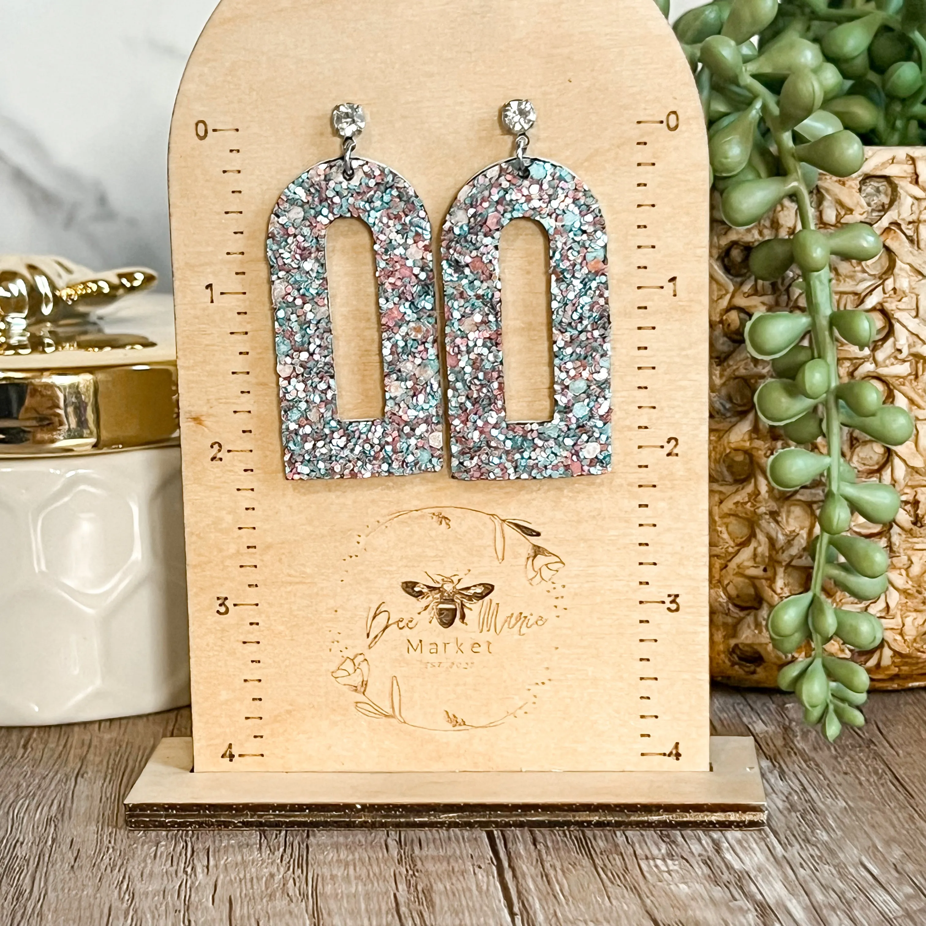 Anne Romance Glitter Open Arch Diamond Earrings sold by Roxie’s Picks product image thumbnail 3