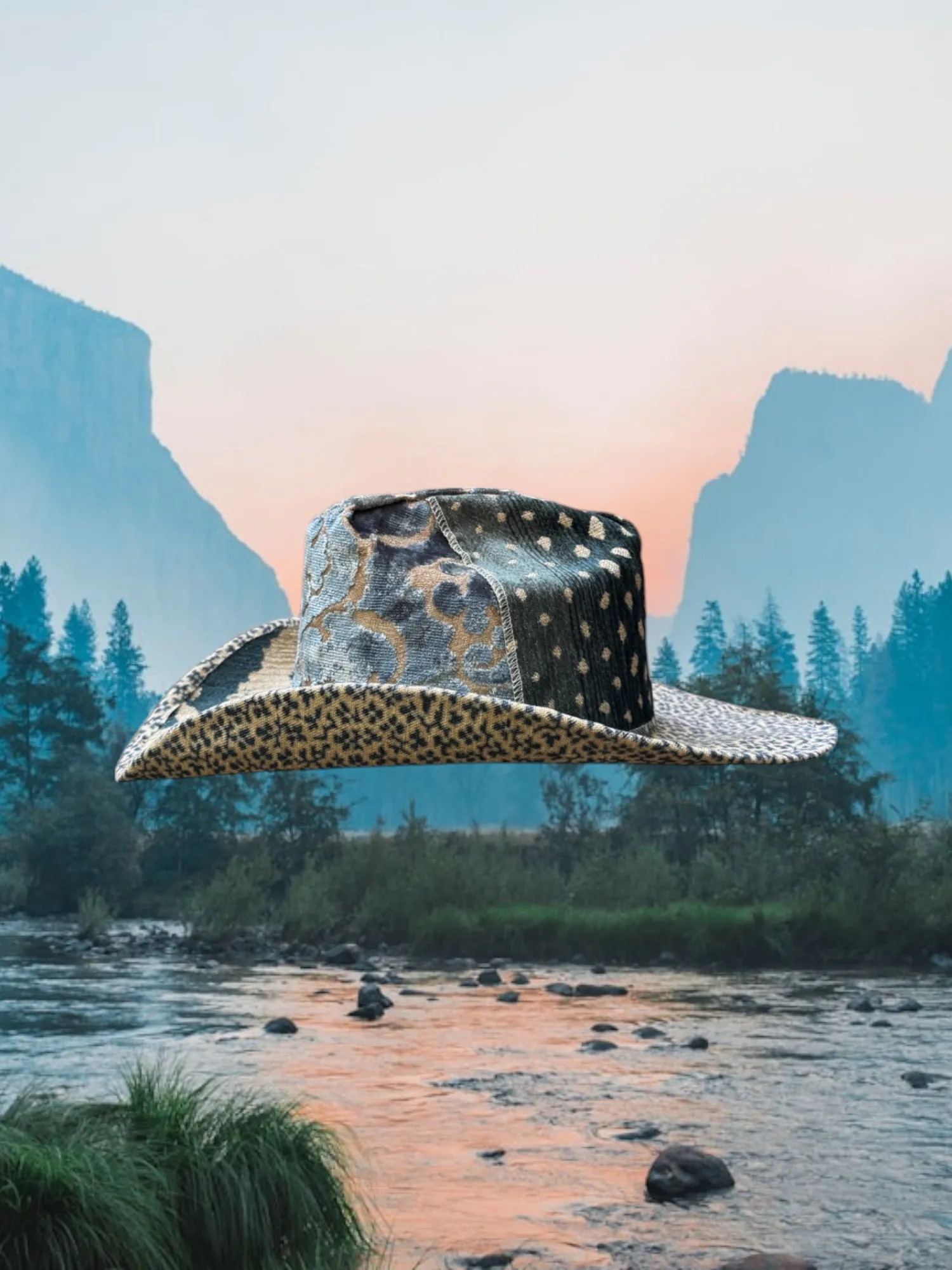 Sapphire Safari sold by Zandria product image thumbnail 4