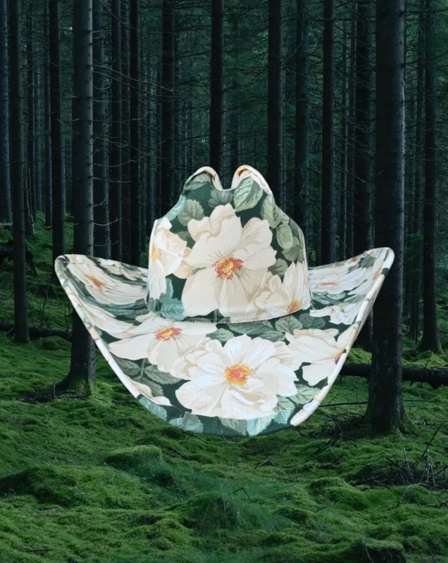 Venus sold by Zandria