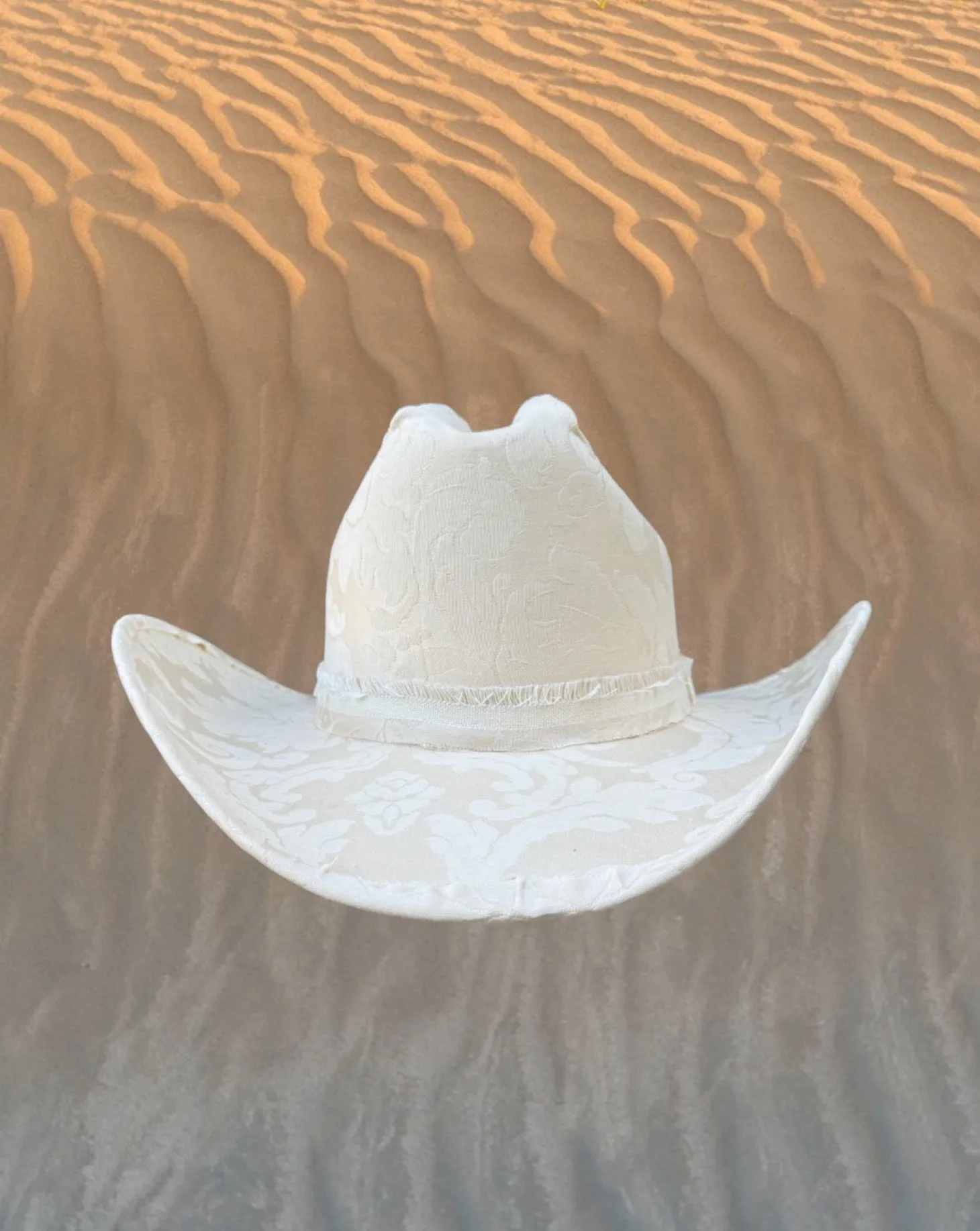 Chantilly sold by Zandria