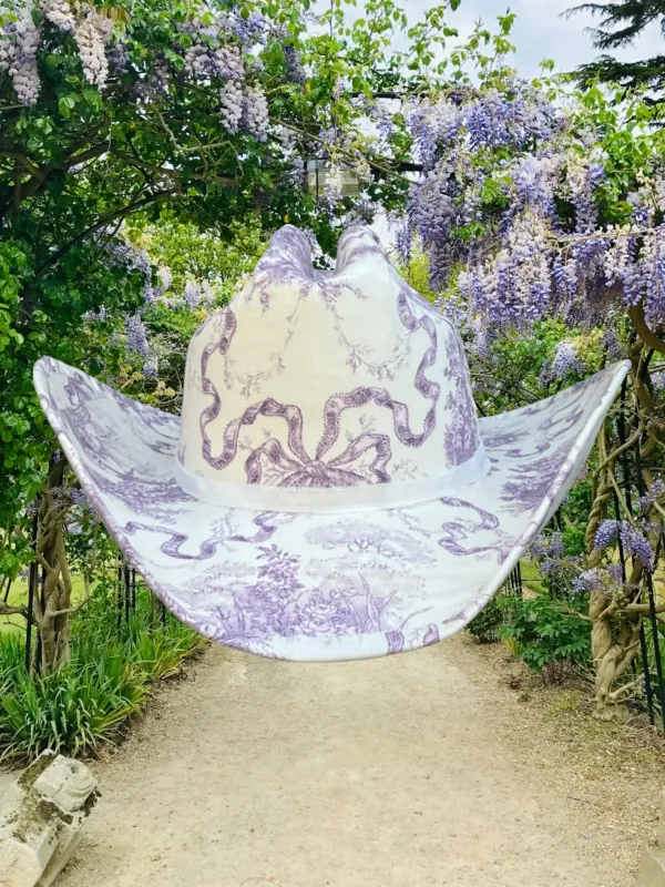 Amethyst Toile sold by Zandria
