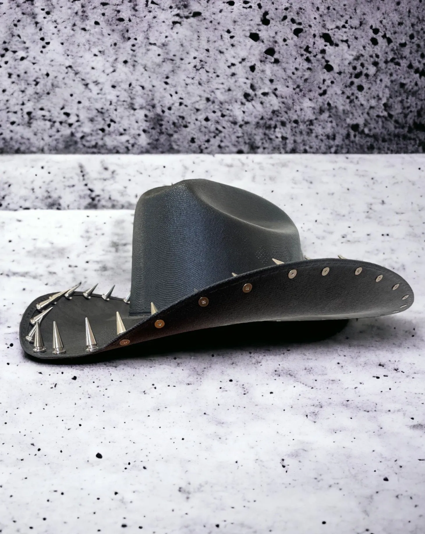 Gunston sold by Zandria