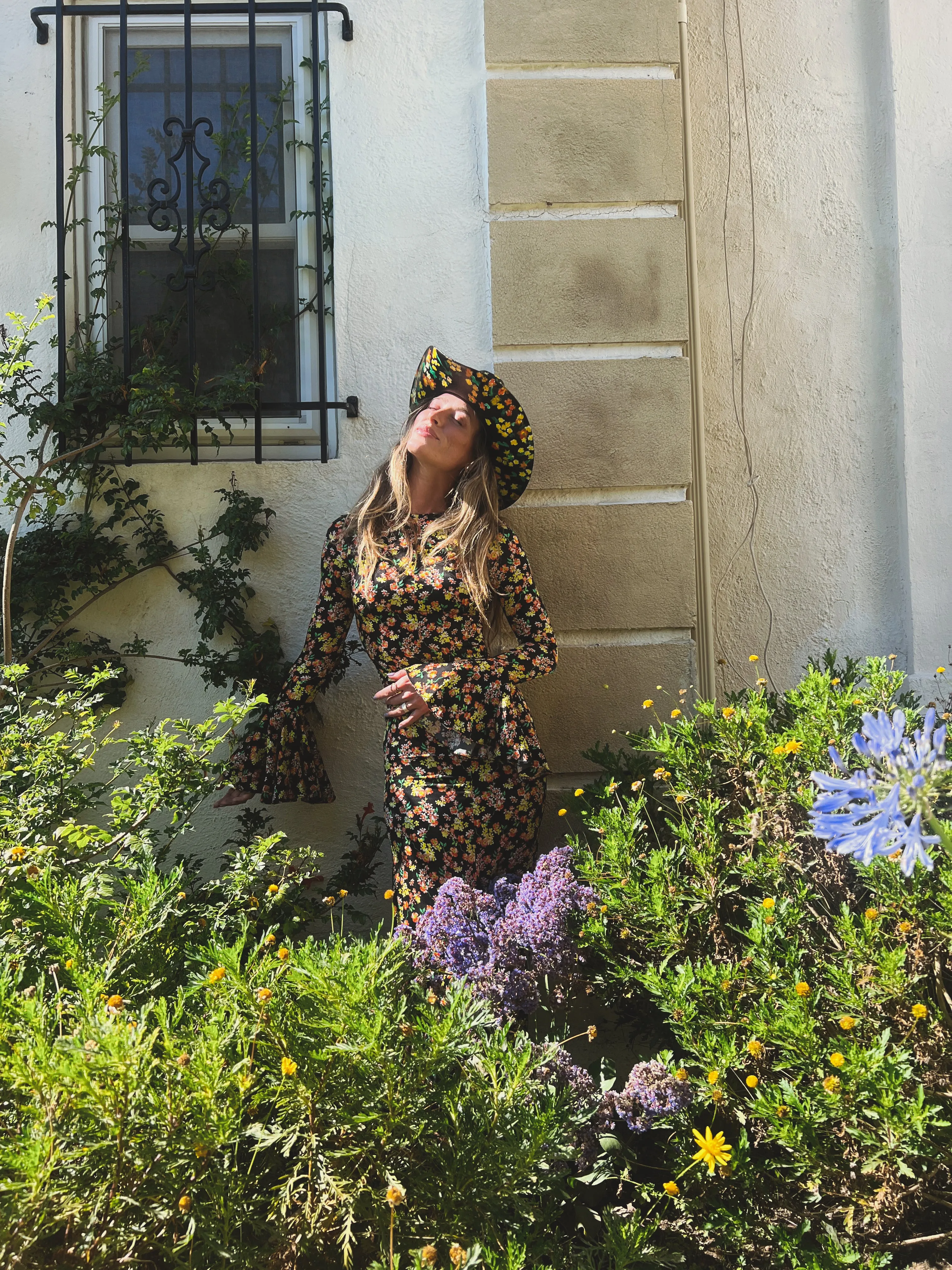 Eve sold by Zandria product image thumbnail 4