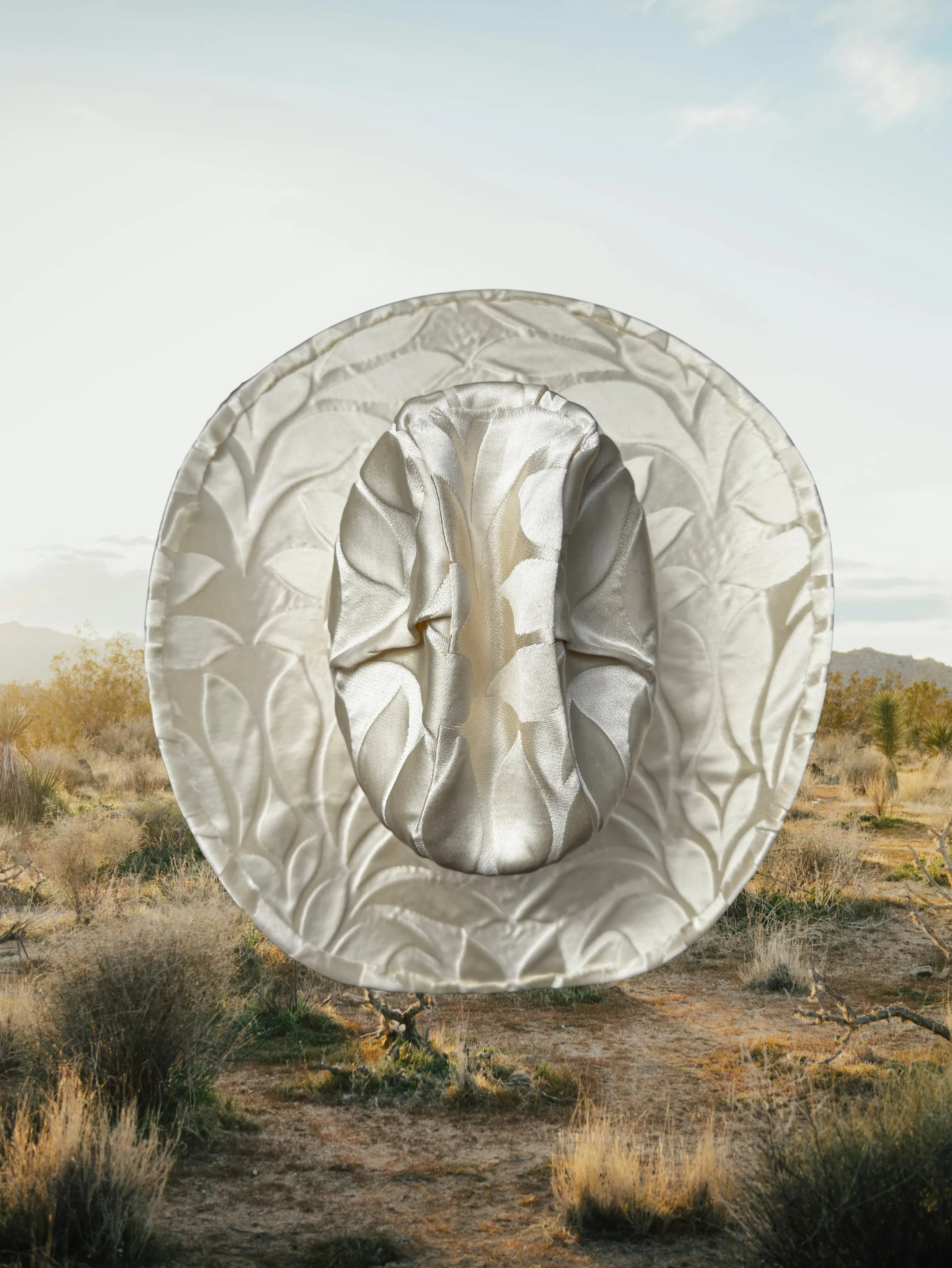 Champagne Mirage sold by Zandria product image thumbnail 4