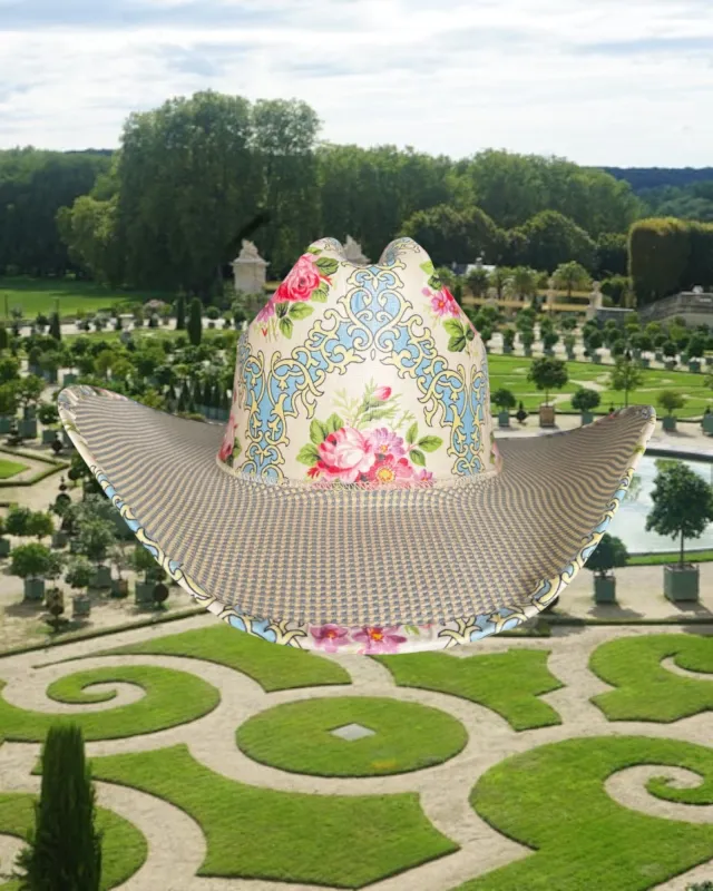 Versailles Check sold by Zandria