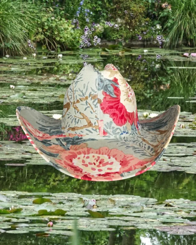 Giverny Rose sold by Zandria