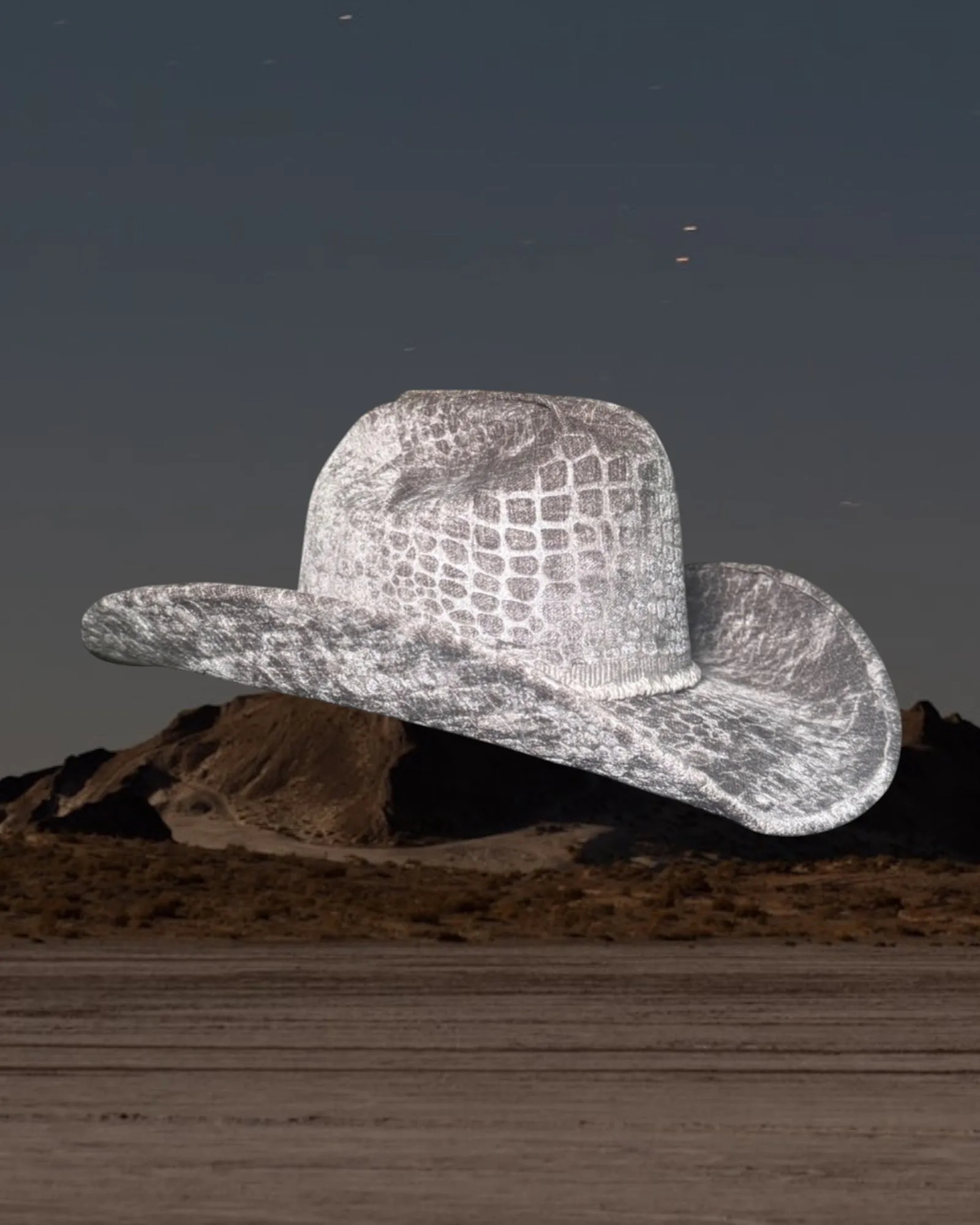 Ghost Mesa sold by Zandria product image thumbnail 2