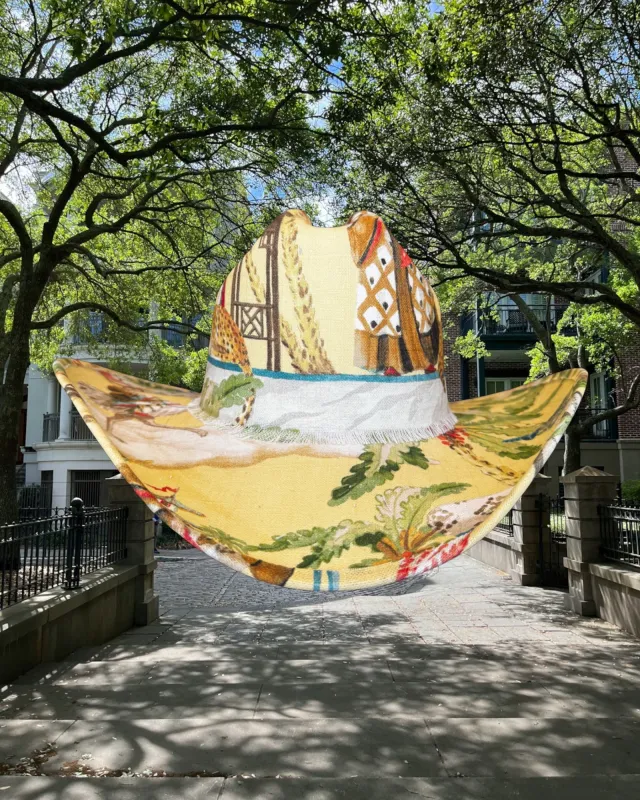 Drawing Room Butter sold by Zandria