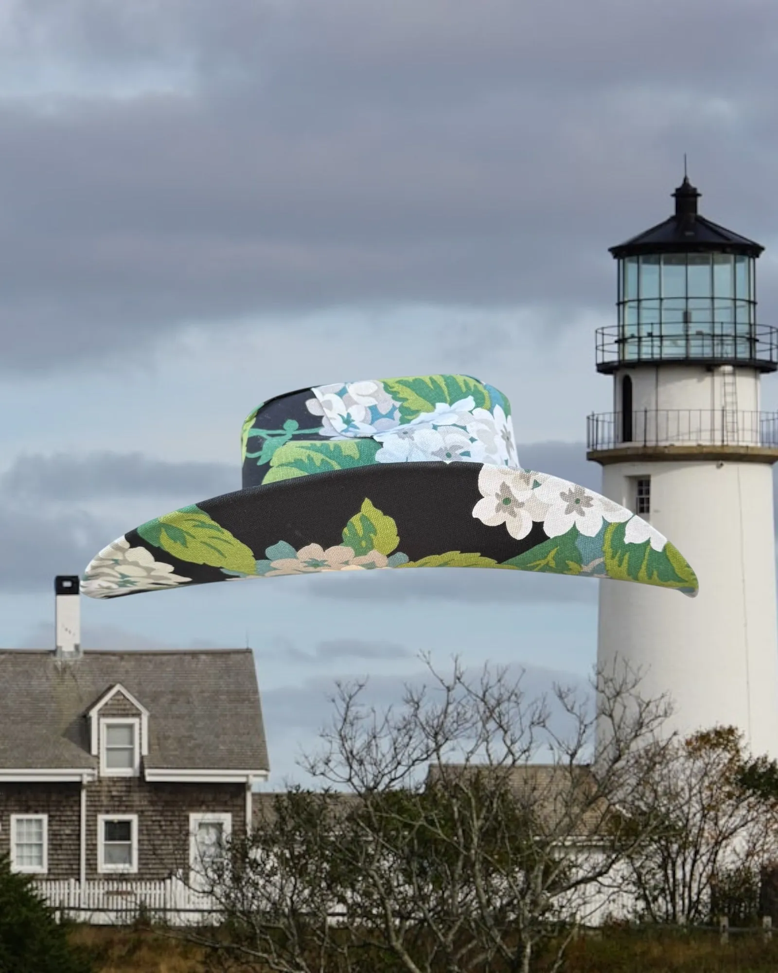 Hydrangea House sold by Zandria product image thumbnail 5
