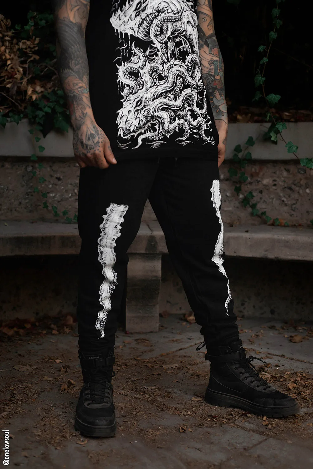 Tentacle Joggers sold by Vampire Freaks product image thumbnail 2