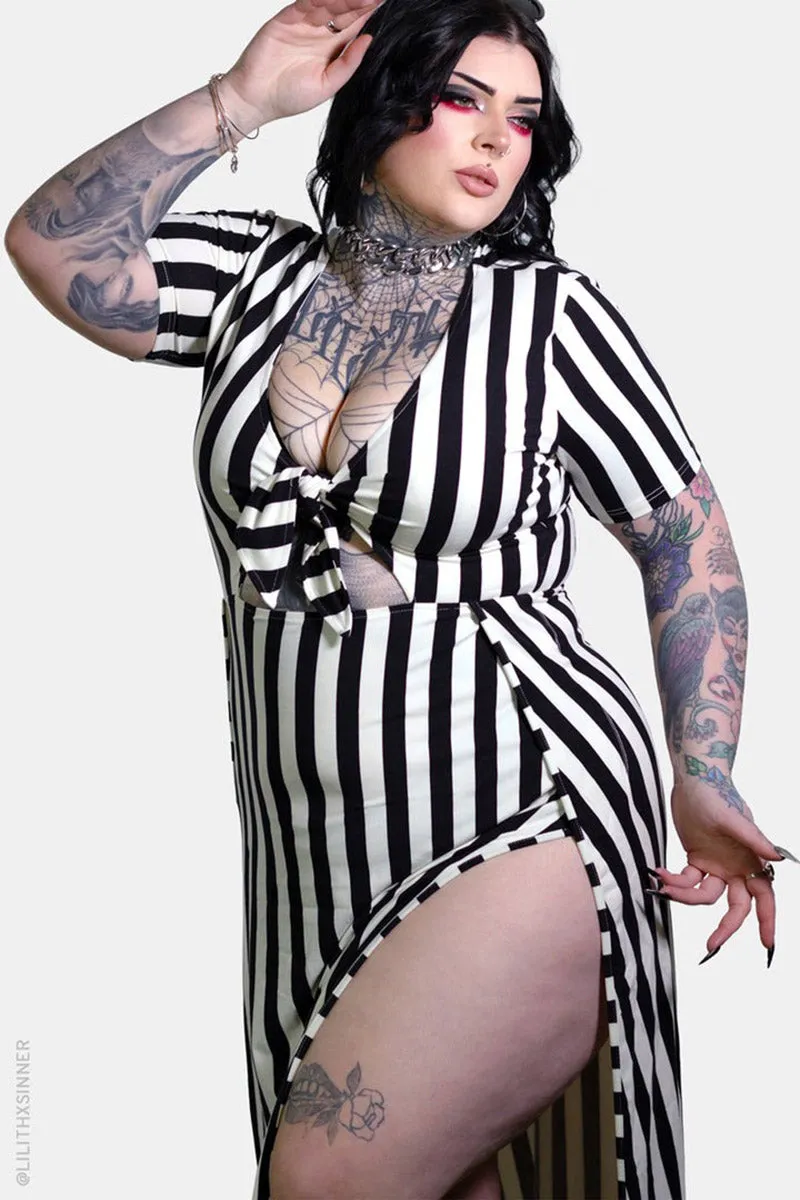 Beetle M-Line Maxi Dress sold by Vampire Freaks product image thumbnail 3