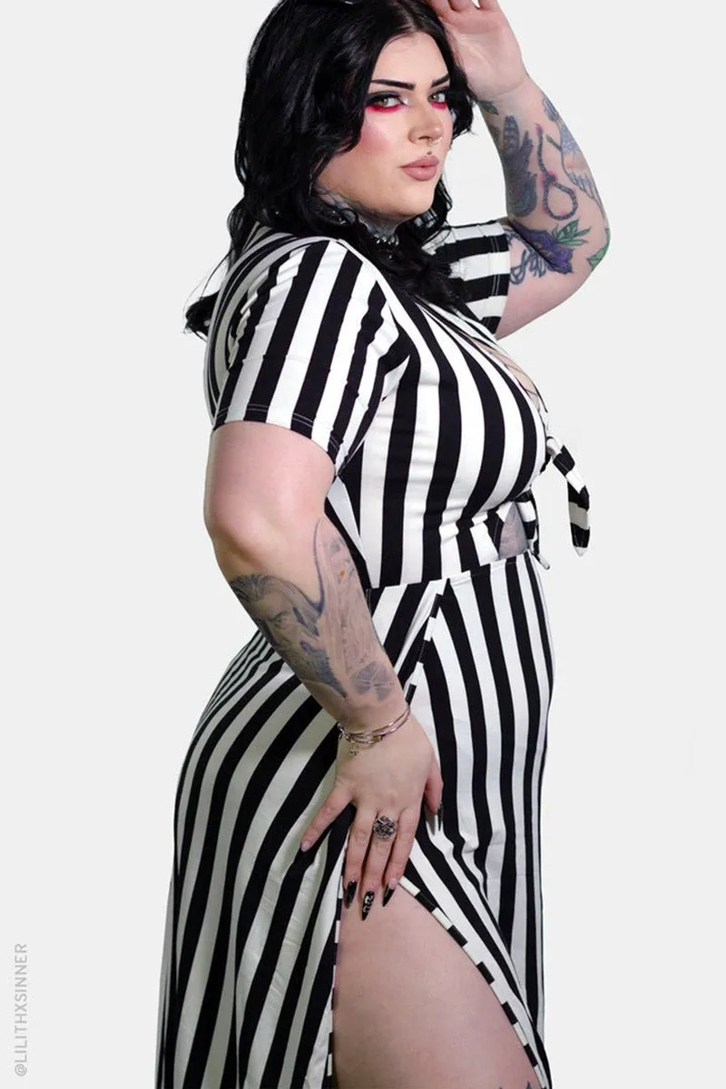 Beetle M-Line Maxi Dress sold by Vampire Freaks product image thumbnail 4